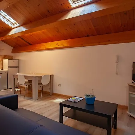 The 2nd Floor * Olbia